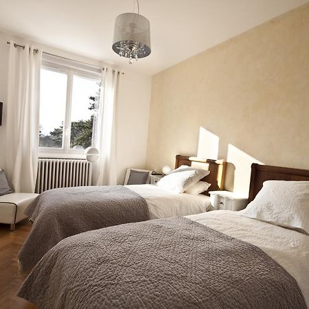 La Maison De Roussille Bed and Breakfast Francheville  Buitenkant foto