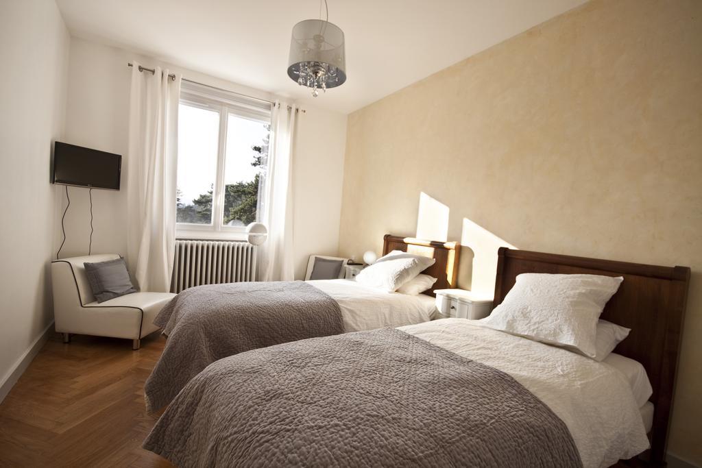 La Maison De Roussille Bed and Breakfast Francheville  Buitenkant foto